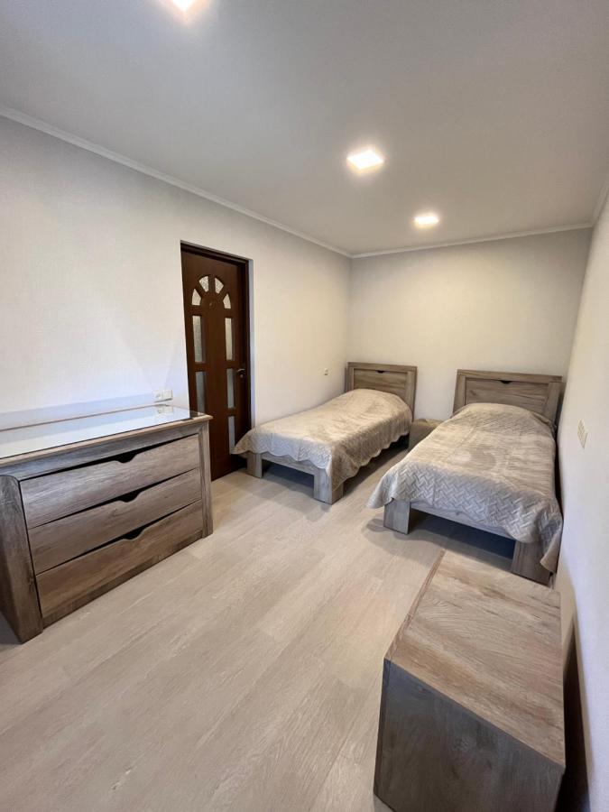 Green Park Guest House Dilijan Esterno foto
